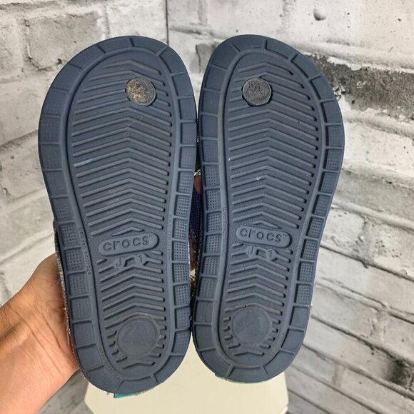 Crocs Classic Navy Blue Canvas Thong Flip Flops Sandals Big Kids J1 - Picture 9 of 10